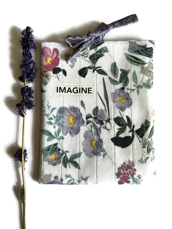 The “Kavya” Book Keeper